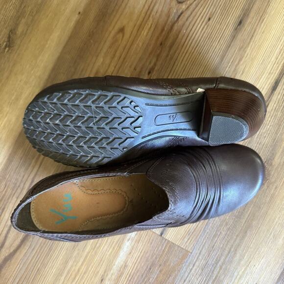 Yuu Teresa Slouch Brown Slouch Leather Ankle Bootie Shootie Shoes Size 8. 5 - Picture 10 of 11